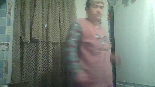 Snapshot of HollyLaBerry chatting on 13, 5, 2026 HollyLaBerry online show from 13, 5, 2026