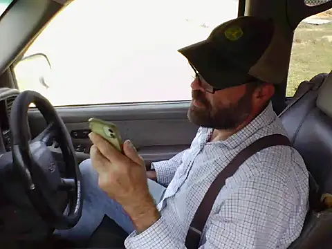 Onesieboy4daddys online show from 11, 3, 2026