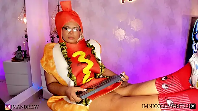 Snapshot of Nicolemorelli2 chatting on 14, 3, 2025 Nicolemorelli2 online show from 14, 3, 2025