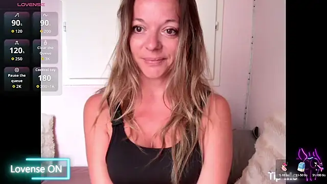 Snapshot of Maryli-O chatting on 2, 6, 2026 Maryli-O online show from 2, 6, 2026