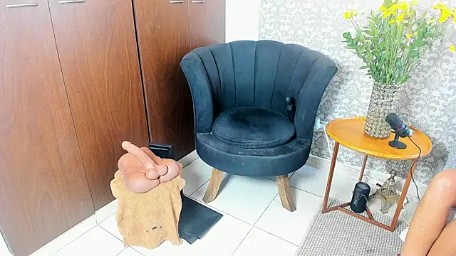 mabelsaravia online show from 16, 4, 2026