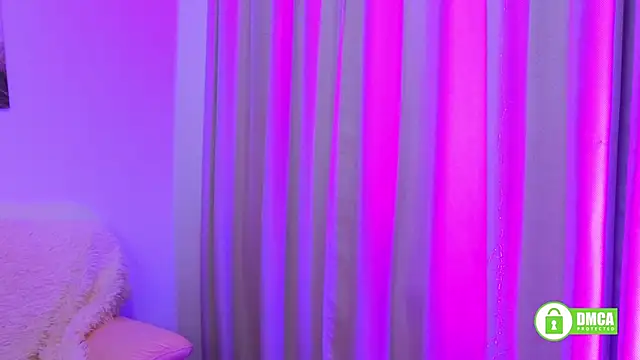 Charlotte wow online show from 8, 3, 2025