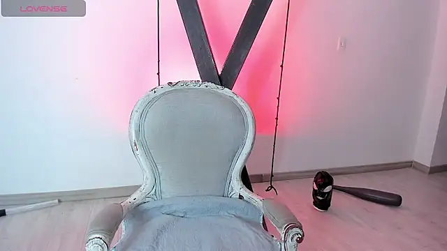 Alana Jones  online show from 8, 1, 2025