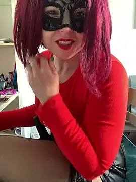 Snapshot of la_petite_prunette69 chatting on 24, 1, 2025 la petite prunette69 online show from 24, 1, 2025