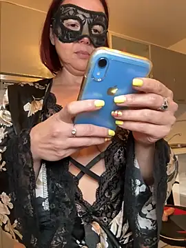 Snapshot of la_petite_prunette69 chatting on 4, 12, 2025 la petite prunette69 online show from 4, 12, 2025