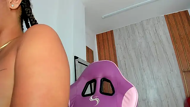 Alika01 online show from 12, 10, 2025