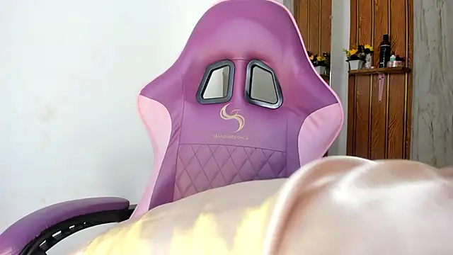 Alika01 online show from 19, 1, 2026