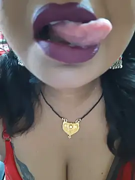 Snapshot of YR-SHIVANI chatting on 23, 7, 2026 YR-SHIVANI online show from 23, 7, 2026