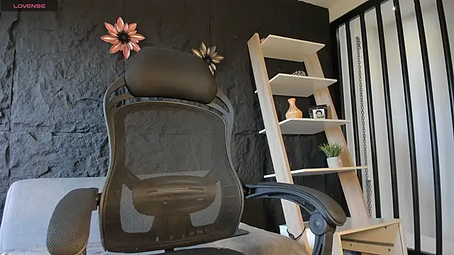 JacksonMuller  online show from 5, 12, 2025