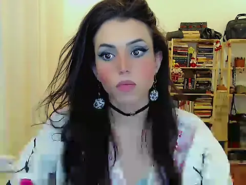 Snapshot of Sophie_Fantasys chatting on 23, 11, 2025 Sophie Fantasys online show from 23, 11, 2025