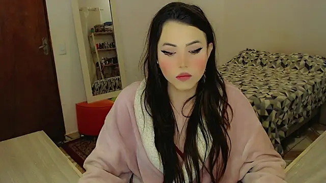Snapshot of Sophie_Fantasys chatting on 15, 6, 2026 Sophie Fantasys online show from 15, 6, 2026