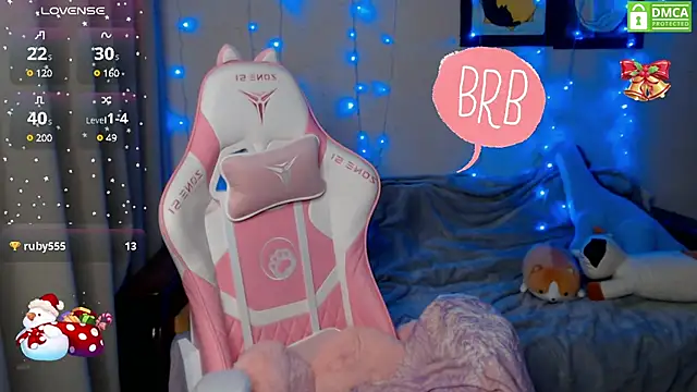 Snapshot of LeahGottty chatting on 28, 12, 2024 LeahGottty online show from 28, 12, 2024