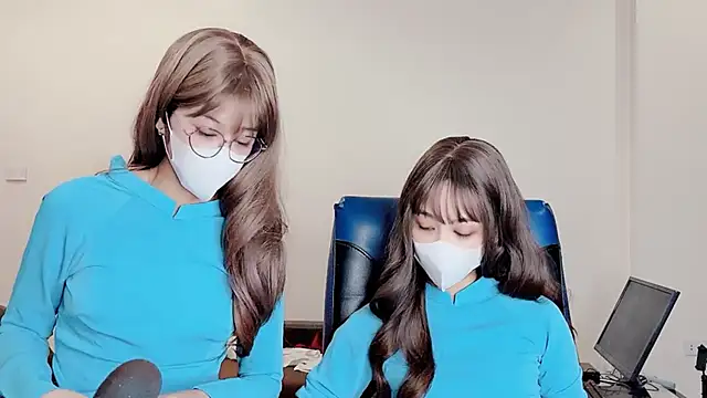 Snapshot of Mono-Stewardesss chatting on 29, 12, 2024 Mono-Stewardesss online show from 29, 12, 2024