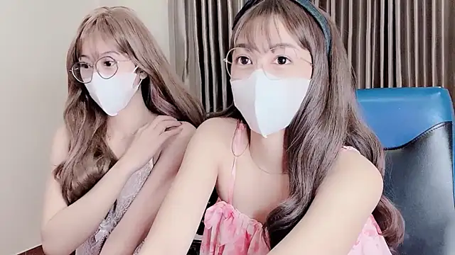 Snapshot of Mono-Stewardesss chatting on 1, 3, 2025 Mono-Stewardesss online show from 1, 3, 2025