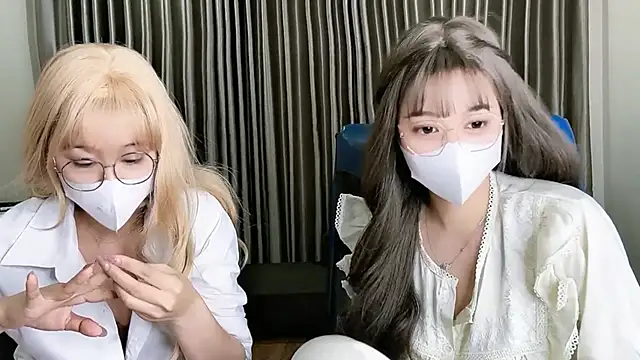 Snapshot of Mono-Stewardesss chatting on 11, 3, 2025 Mono-Stewardesss online show from 11, 3, 2025