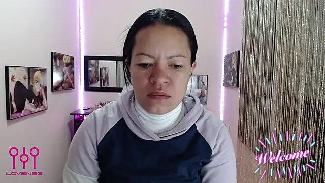 Cristal w online show from 26, 9, 2025