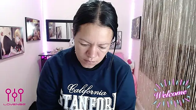 Cristal w online show from 16, 10, 2025