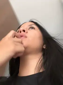 Snapshot of KattyPortman chatting on 8, 3, 2025 KattyPortman online show from 8, 3, 2025