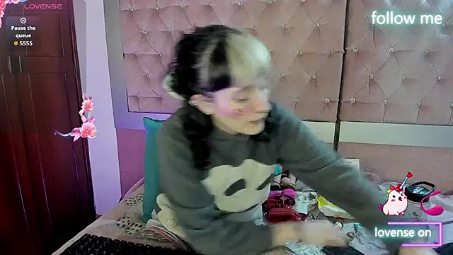 Snapshot of neeko_princes chatting on 26, 2, 2026 neeko princes online show from 26, 2, 2026