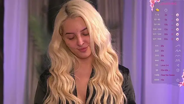 VictoriaMorrone online show from 18, 2, 2025