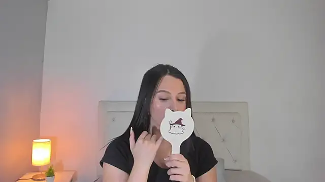 MELISSA ALVAREZ online show from 21, 11, 2025