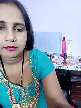 Snapshot of reemacouple007 chatting on 16, 3, 2026 reemacouple007 online show from 16, 3, 2026