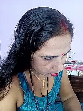 Snapshot of reemacouple007 chatting on 8, 4, 2026 reemacouple007 online show from 8, 4, 2026