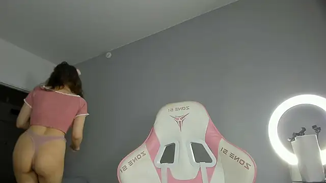 dolly ll online show from 13, 2, 2025