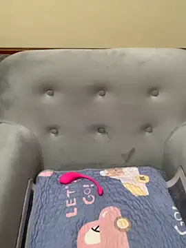 Snapshot of Linda-Mora chatting on 22, 2, 2025 Linda-Mora online show from 22, 2, 2025