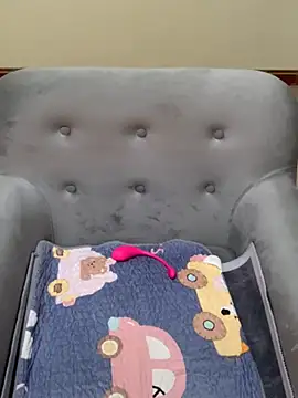 Snapshot of Linda-Mora chatting on 8, 3, 2025 Linda-Mora online show from 8, 3, 2025