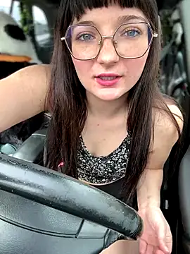 Snapshot of urpuppymoon chatting on 8, 1, 2026 urpuppymoon online show from 8, 1, 2026