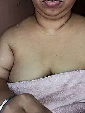 Ravina patil1 online show from 13, 2, 2025