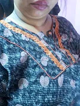 Ravina patil1 online show from 9, 9, 2025