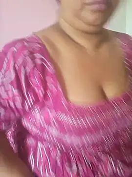 Snapshot of Ravina_patil1 chatting on 11, 7, 2026 Ravina patil1 online show from 11, 7, 2026