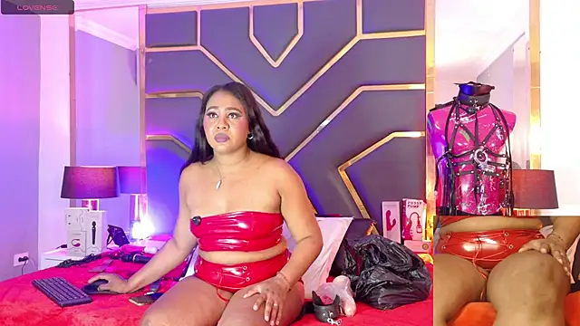 Scarlettt Ass online show from 10, 3, 2026