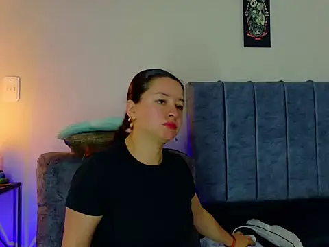 Snapshot of ArtesanaMK chatting on 18, 4, 2026 ArtesanaMK online show from 18, 4, 2026