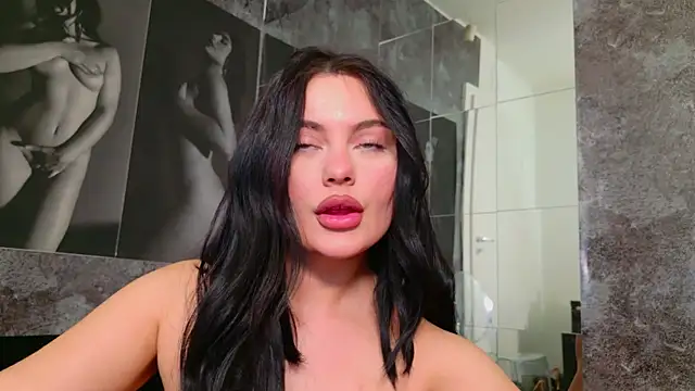 Snapshot of celia_chanel chatting on 3, 2, 2025 celia chanel online show from 3, 2, 2025