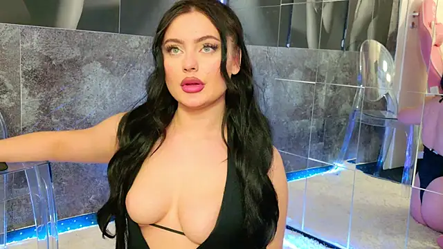 Snapshot of celia_chanel chatting on 4, 3, 2025 celia chanel online show from 4, 3, 2025