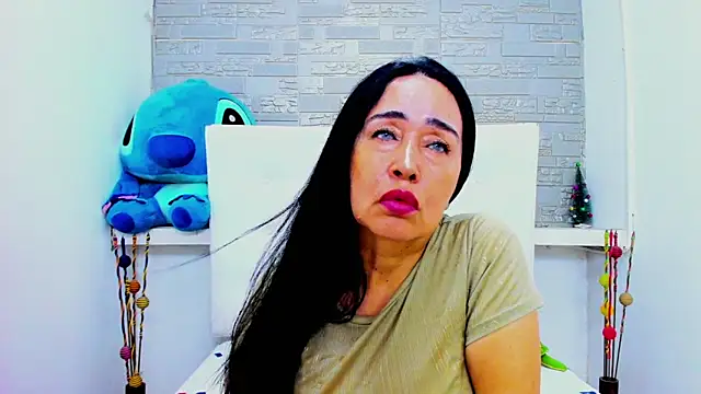 HorniestMilf online show from 10, 1, 2026