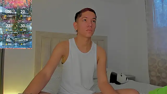 Snapshot of JulianRose_1 chatting on 15, 12, 2025 JulianRose 1 online show from 15, 12, 2025