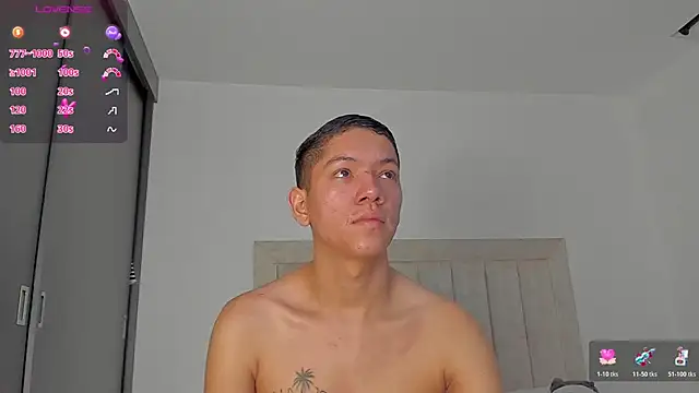 Snapshot of JulianRose_1 chatting on 19, 2, 2026 JulianRose 1 online show from 19, 2, 2026