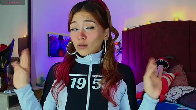 alisson zafiro  online show from 13, 11, 2025