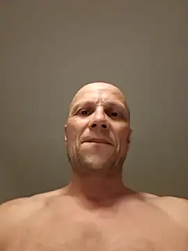 Snapshot of wedge75 chatting on 5, 5, 2026 wedge75 online show from 5, 5, 2026
