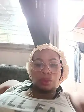 Snapshot of Melanie_candy_ chatting on 11, 4, 2026 Melanie candy online show from 11, 4, 2026