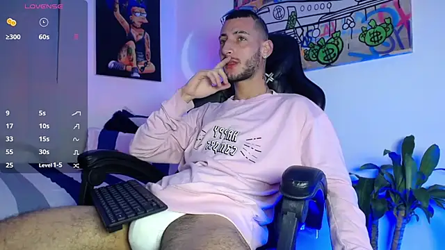 Snapshot of Sxxthiago chatting on 27, 12, 2024 Sxxthiago online show from 27, 12, 2024