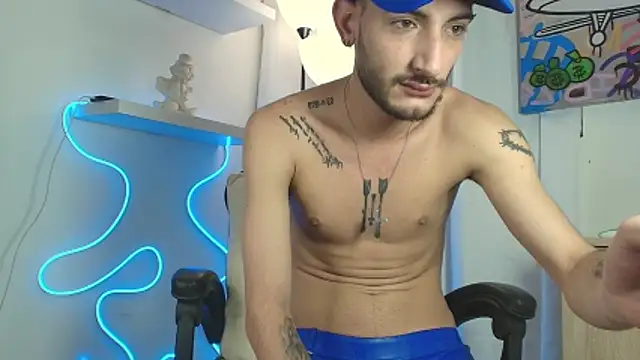 Snapshot of Sxxthiago chatting on 13, 6, 2026 Sxxthiago online show from 13, 6, 2026