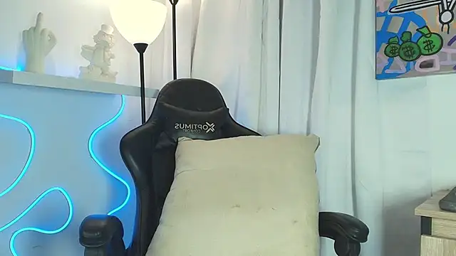Snapshot of Sxxthiago chatting on 9, 7, 2026 Sxxthiago online show from 9, 7, 2026