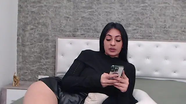 Aimeclark online show from 24, 12, 2024