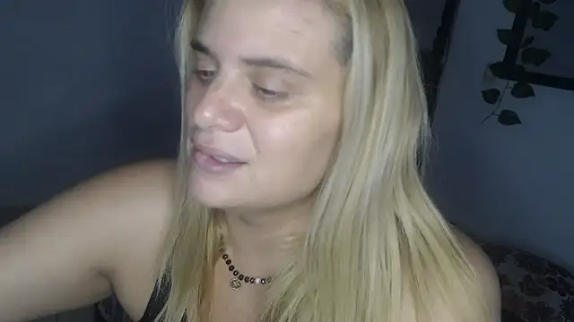 Elza Blonde online show from 18, 2, 2025