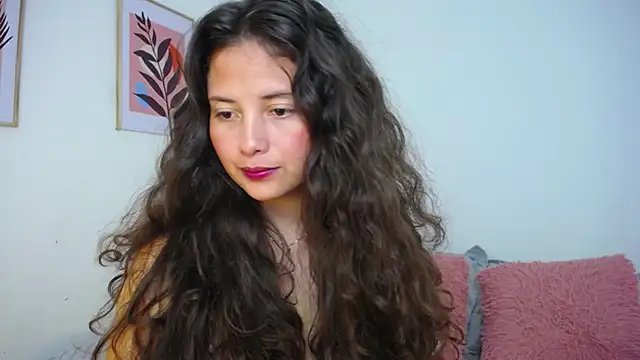 lirio05 online show from 28, 1, 2025